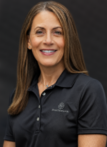 Caitlin Cartwright headshot
